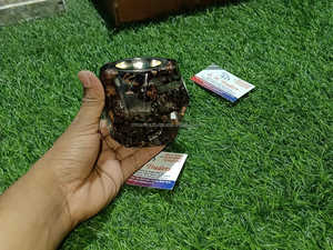 Quemador de Incienso de Resina Hecho a Mano, Diseño Árabe de Lujo para Decoración Festiva de Ramadán y Eid - Product Image 3