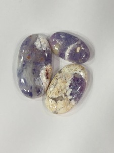 Lot de 10 cabochons en pierre naturelle violette de qualité AA, 43g, vente en gros de pierres précieuses en vrac pour la fabrication de bijoux, fournisseur en gros - Product Image 3