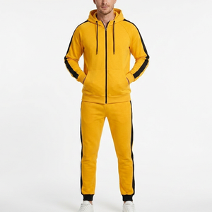 Ensemble de jogging à capuche personnalisé en molleton, streetwear 100% coton pour homme, entraînement professionnel en salle de sport, respirant, coupe ample, athlétique de qualité supérieure - Product Image 1