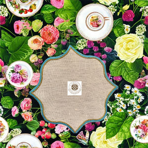 Linen cocktail napkin with soft azure <b>edges</b> and golden trim, star-bloom shape bringing a gentle yet striking table accent - Product Image 3