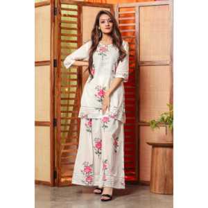 Conjunto de Kurta con Estampado Floral de Rosas Blancas Estilo Bohemio, Mangas Tres Cuartos, Talla XS - Product Image 4