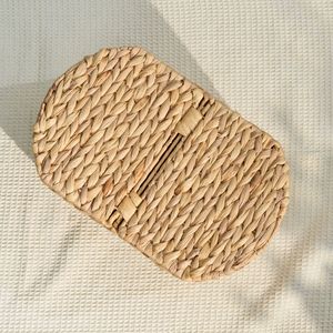 Cesto Ovale Marrone per Cucina e Picnic Intrecciato a Mano in Giacinto d'Acqua - Product Image 5