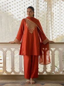 Costume Salwar en coton et soie officiel ALIZEH pour femmes, export Dhwaja, catalogue de vente en gros - Product Image 5