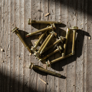 Vis PDC Tek à tête hexagonale autoperceuse en acier au carbone classe 8, galvanisée au zinc et au phosphate, filetage standard, durable, en pouces - Product Image 3