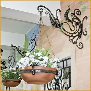 Iron Welcome Sign Plant Stand with Woven Basket Flower Display Powder Coated Eco-Friendly Traditional Style Outdoor Garden Decor - Product Image 2