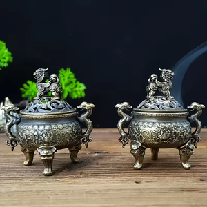 Brûleur d'encens Bakhoor élégant de style moyen-oriental, avec des matières premières 100% naturelles et écologiques, pour la décoration de la maison à l'odeur d'Oud arabe - Product Image 1