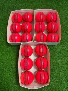 Pelota de Cricket de Cuero Duro Cosida a Mano de Alta Calidad, Tamaño Juvenil, Color Rosa, con Logotipo Personalizado, al Mejor Precio, Pelota de Cuero Premium - Product Image 6