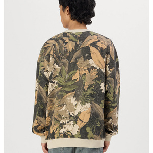 Sweat-shirt à col rond camouflage streetwear pour hommes et femmes, pull imprimé camouflage élégant pour un style décontracté au quotidien - Product Image 2