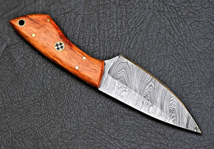 Cuchillo de Caza y EDC de Acero de Damasco Forjado a Mano de Calidad Premium con Funda, Soporte OBM, Hoja Fija y Mango de Madera - Product Image 2