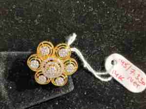 Anillo Circular Floral de Oro de 14K de Lujo con Brillantes Piedras de Circonia Cúbica, Joyería Elegante para Bodas y Fiestas para Mujer - Product Image 4