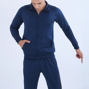 Chándal deportivo de diseño sólido con logotipo personalizado para hombre, chándal informal para correr, chándal deportivo para hombre, chándal de entrenamiento para hombre - Product Image 6