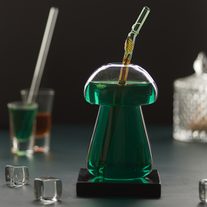 Verre à cocktail en borosilicate motif champignon, avec logo personnalisé, pour fêtes et bars, fabrication indienne, prix de gros, approvisionnement en vrac, collection unique - Product Image 1