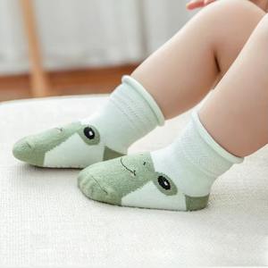 Calcetines Deportivos Antideslizantes de Algodón Personalizados con Dibujos Animados para Niños y Niñas - Product Image 4