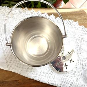 Cubo de hielo plateado clásico, perfecto para enfriar cócteles, vino, bares en casa, hoteles, clubes y fiestas, procedente de la India. - Product Image 2