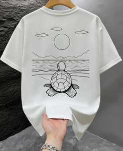 เสื้อยืดแขนสั้นผู้ชาย ผ้าฝ้าย 100% เป็นมิตรกับสิ่งแวดล้อม ระบายอากาศได้ดี ลายการ์ตูนเต่าทะเล ทรงปกติ คอกลม สวมใส่สบาย - Product Image 3