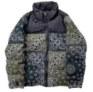 Veste matelassée de créateur haut de gamme pour homme, en laine peignée, coupe-vent, respirante, écologique, noire unie, style bandana, pour l'hiver - Product Image 1