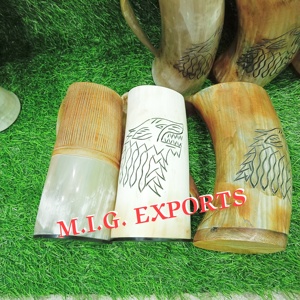 Mug authentique fait main en corne de vache viking, gobelet naturel en corne de bœuf pour bière, ale et hydromel. Écologique, vintage, médiéval. - Product Image 6