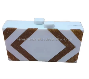 Pochette en résine artisanale pour femme, motif animal sculpté, multicolore, avec perles, idéale pour cadeaux, souvenirs, vente en gros - Product Image 4