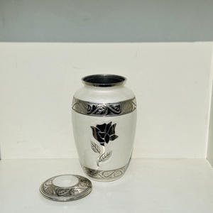 Urnes funéraires en aluminium gravées de roses Meena, couleur blanc nacré, pour cendres humaines, grande taille, en métal de haute qualité, souvenir funéraire américain, vente en gros - Product Image 2