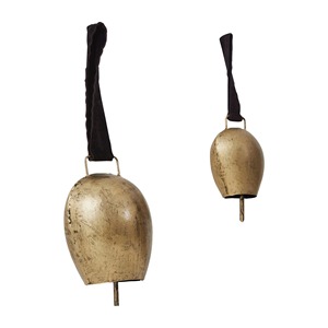 Ornement de cloche de Noël en laiton avec sangle en velours noir, forme ronde, décoration artisanale - Product Image 1