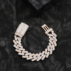 Magnifiques bracelets cubains modernes et élégants en moissanite ronde de 18 mm, en vente depuis l'Inde, personnalisables - Product Image 2