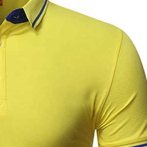 Camiseta de Hombre Amarilla de Color Sólido, Manga Corta, Tejida, Transpirable, con Logotipo Frontal, Corte Regular, Estilo Casual - Product Image 2