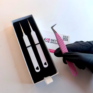 Pince à épiler pour cils en poudre à pointe lisse de 10 mm, avec isolation en forme de cœur découpé, anti-magnétique, anti-statique, à 90 degrés, pour une préhension parfaite - Product Image 5