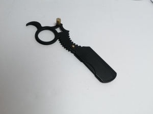 Widow Professional Barber Straight Edge <b>Razor</b> – Stainless Steel Shavette, Blade Exposure, Matte Black & Red - Product Image 1