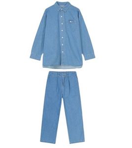 ชุดเดนิมลำลองสำหรับผู้ชายแบบขายส่งสั่งทำพิเศษสำหรับฤดูหนาว เสื้อแจ็คเก็ตผ้าเดนิมหนานุ่มแบบเย็บริมผ้า และกางเกงยีนส์ทรงหลวมสไตล์สตรีท - Product Image 5