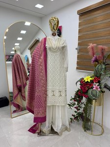 Conjunto de Salwar Kameez Tradicional Bordado en Blanco, Kurta Larga, Palazzo y Dupatta para Bodas, Graduaciones, Diwali y Fiestas, de Secado Rápido para Mujer - Product Image 1