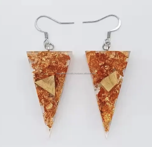 Hermosos pendientes de resina de alta calidad hechos a mano al por mayor a un precio asequible - Product Image 1