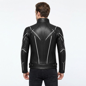 Blouson de moto homme en cuir véritable noir avec logo personnalisé, design futuriste, bandes réfléchissantes argentées, motif géométrique, coupe ajustée, style motard - Product Image 4