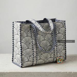 Sac fourre-tout matelassé en coton imprimé à la main, grand sac à bandoulière pour femme, motif Ginkgo bleu, sac de plage et de shopping - Product Image 5