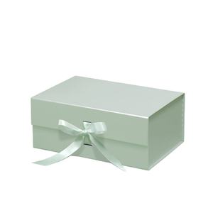Wholesale A5 Deep Sage Green Magnetic Gift <b>Boxes</b> <b>Foldable</b> Magnetic Lid Packaging - Product Image 1