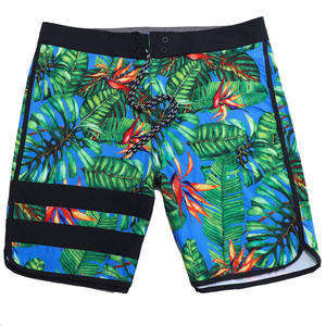 Shorts de surf personnalisés en Spandex/Polyester, écologiques, de haute qualité, coupe ample, respirants, séchage rapide, tissu uni sur le devant, vente en gros - Product Image 6