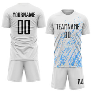 Ensemble d'uniformes de football sublimés personnalisés, respirant et anti-humidité, maillot et short de football en gros - Product Image 6