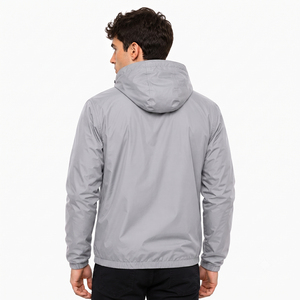 Veste coupe-vent décontractée pour homme, légère, imperméable, en polyester, avec logo personnalisé de haute qualité, idéale pour la course en extérieur - Product Image 3