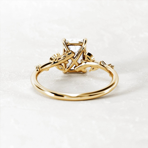 Anillo de Compromiso y Boda de Lujo con Diamante Cultivado en Laboratorio de Corte Ovalado de 1.70 Quilates, Oro Amarillo de 14k, Certificado IGI, 3 Gramos, Tendencia IcedJewelz - Product Image 2