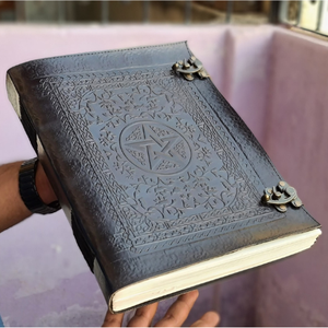 Diario de Cuero con Pentáculo Grabado Extra Grande, Libro de Sombras, Grimoire, Cuaderno de Magia Estelar, Diario de Papel Hecho a Mano - Product Image 3