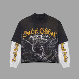 เสื้อยืดแขนคู่พิมพ์ลายฟอยล์พร้อมดีเทลลายพิมพ์นูนแบบยกสูงสำหรับใส่ในชีวิตประจำวัน ดีไซน์ทันสมัยแบบเลเยอร์สองชั้น - Product Image 1