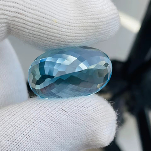 Topaze bleue naturelle, taille ovale, grande taille 50,93 carats, qualité AAA, lustre parfait, disponible à prix avantageux. - Product Image 3