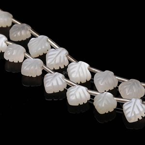 Perles en forme de feuille de pierre de lune blanche naturelle, pierres précieuses sculptées à la main pour la fabrication de bijoux, 10-11 mm, 8 pouces, vente en gros par l'Inde - Product Image 2