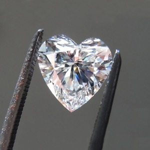 Diamante Cultivado en Laboratorio con Certificación IGI, CVD 4.5CT, Corte Excelente 3EX, Color F, Claridad VVS2, Proveedor Mayorista para Compradores Internacionales de Diamantes - Product Image 2