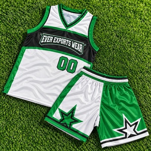 Uniforme de basket-ball personnalisé vert et blanc, uniforme de basket-ball pour adultes à col en V, maillot sans manches et short en mesh, ensemble de vêtements d'entraînement - Product Image 1