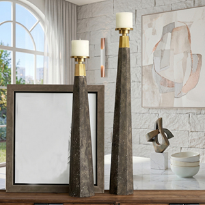 Juego de Portavelas Altos de Hormigón y Metal Dorado de Estilo Moderno, Diseño Industrial Chic para Decoración de Lujo, Calidad Premium - Product Image 3