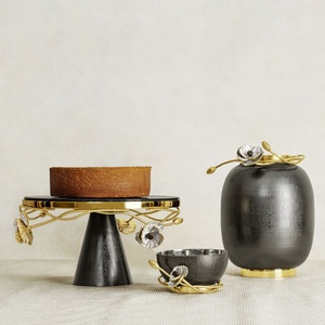 Jarrón decorativo Saleem International 2026 para mesa de centro, mesa de consola, mesa de comedor, mesa de oficina, estantería - Product Image 1