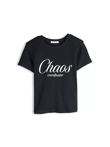 Camiseta Corta para Mujer, 100% Algodón, Corte Ajustado, Estampado Gráfico Personalizado, Logotipo Personalizado, Moda Urbana, Venta al Por Mayor OEM - Product Image 5