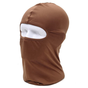 Cagoule en soie noire et blanche personnalisée, style masque de ski intégral tendance pour le voyage, impression numérique d'images - Product Image 4