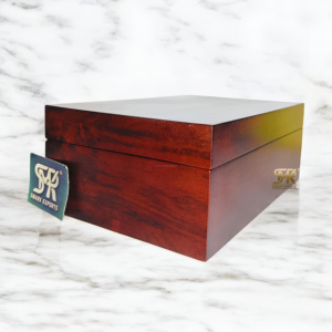 กล่องไม้ทาสีหรูหราเป็นมิตรกับสิ่งแวดล้อมพร้อมกำมะหยี่สีน้ำเงินภายในโต๊ะที่สวยงามของที่ระลึกสำหรับเครื่องประดับและสมบัติในบ้าน - Product Image 2