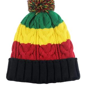 Gorros Acrílicos de Alta Calidad Hechos Profesionalmente, Personalizados con Etiqueta Privada, Estilo Deportivo Informal, Impresión por Transferencia de Calor, para Esquí y Actividades al Aire Libre - Product Image 1